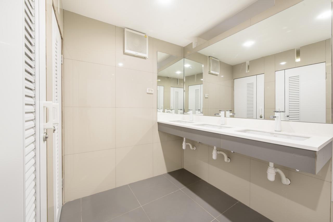 Hi Capsule Pattaya (Adults Only) Hostel Bagian luar foto